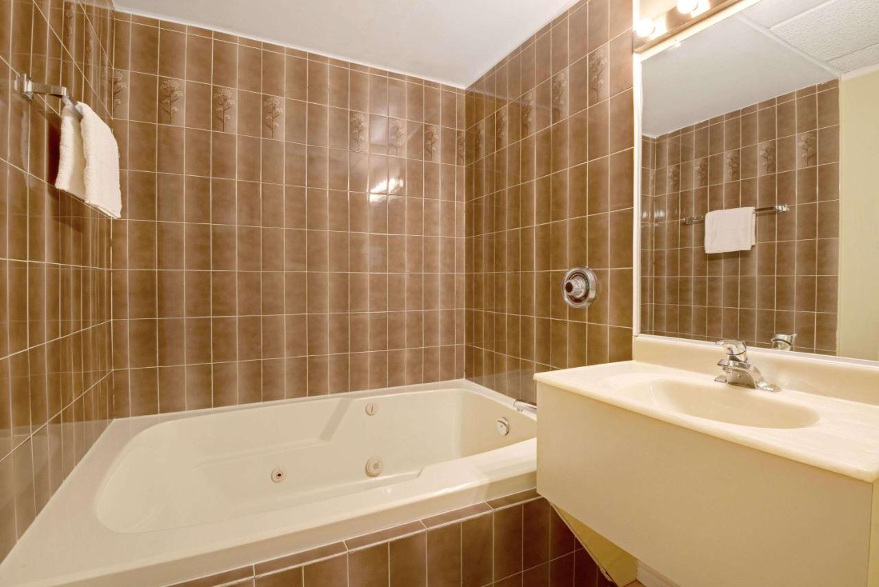 Hotel Knights - Park Motel,